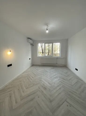 Sector 4, Drumul Gazarului, Sos. Giurgiului, garsoniera renovata complet.