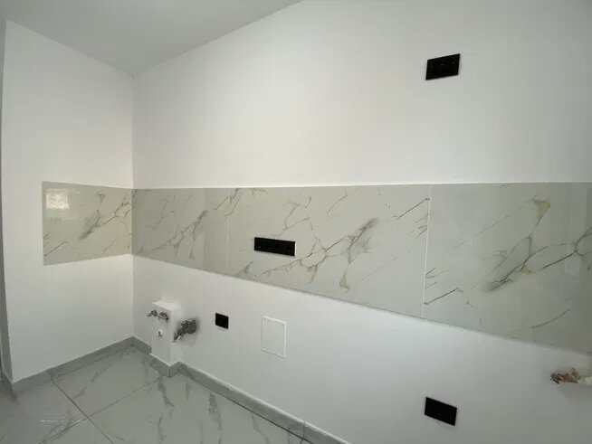 Sector 4, Drumul Gazarului, Sos. Giurgiului, garsoniera renovata complet.